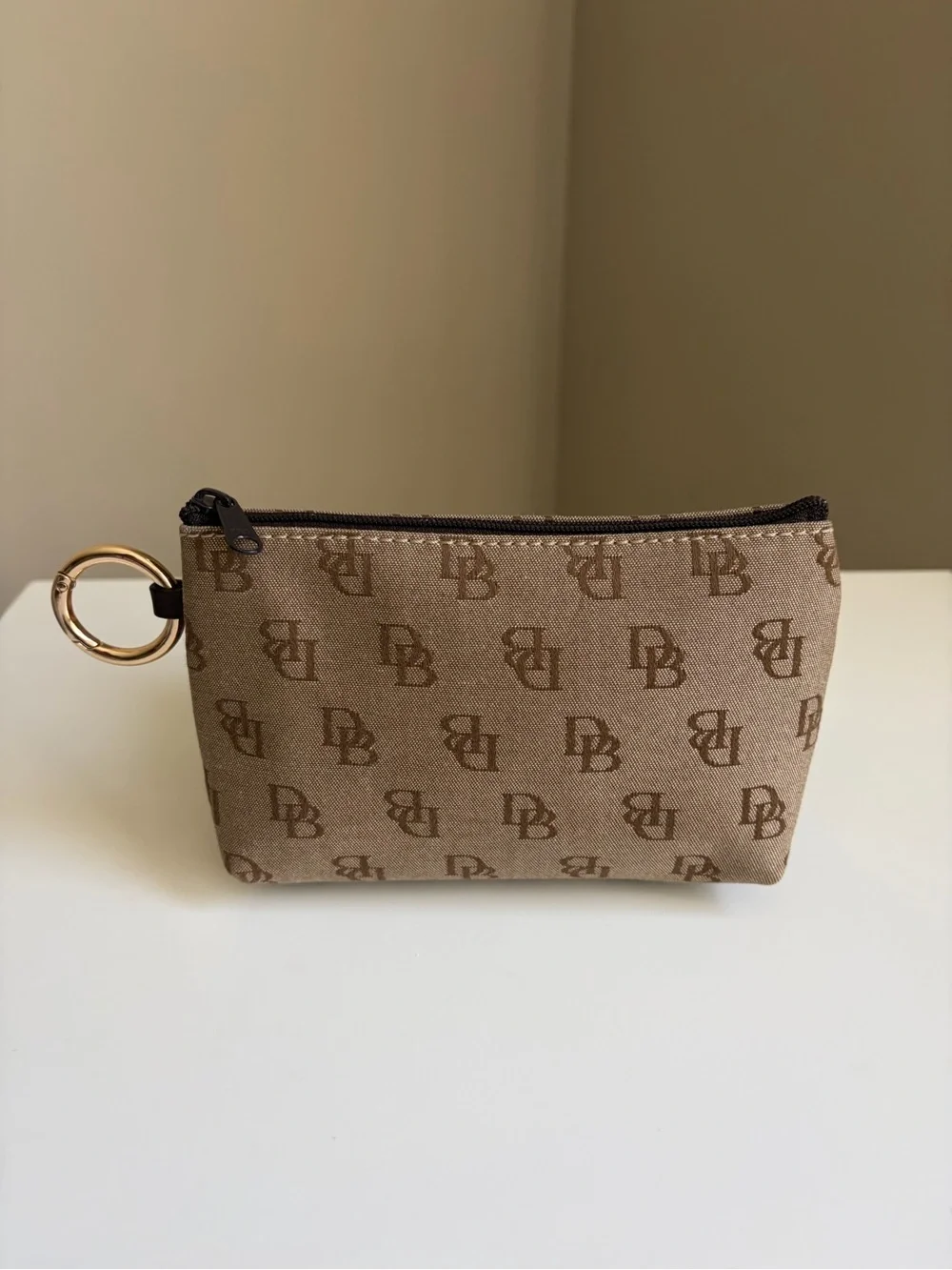 Dooney & Bourke Pouch